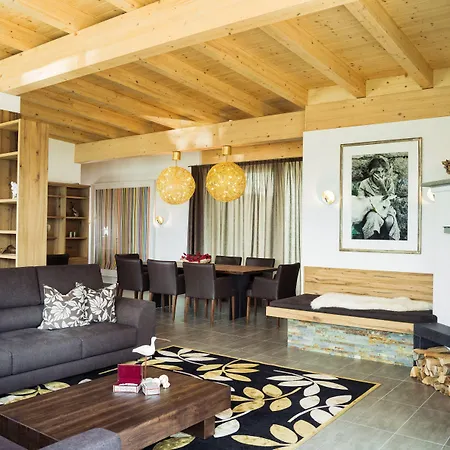 Alpenparks Zell Am Apartament *