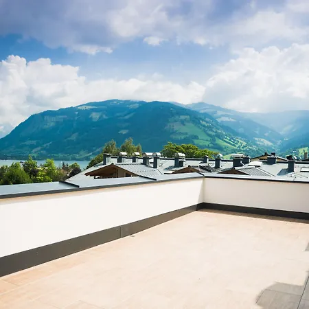Alpenparks Zell Am 아파트 *